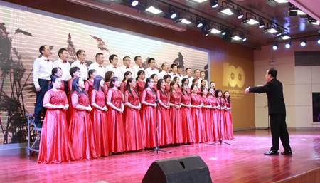 说明: E:\0623合唱照片\553A0542.JPG